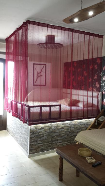 Takis Hotel Apartments Ialysos (Rhodes) Exterior foto
